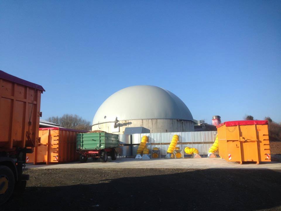 Biogasanlage zur Kammertrocknung von Brennholz